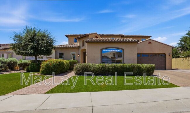 5808 S Wilson Way Gilbert, AZ 85298 photo 2