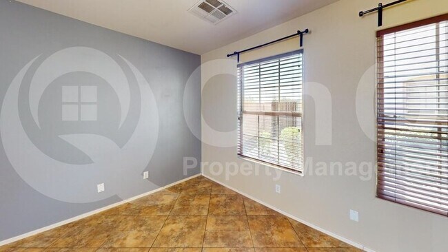 2777 E Bart St Gilbert, AZ 85295 photo 5