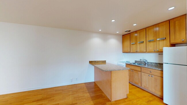 657 Kansas St San Francisco, CA 94107 photo 5
