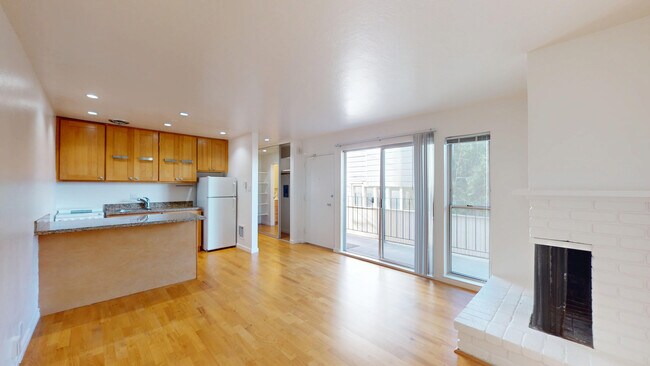 657 Kansas St San Francisco, CA 94107 photo 2