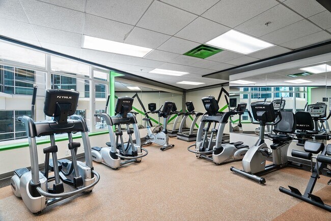1080 Park Blvd San Diego, CA 92101 photo 3