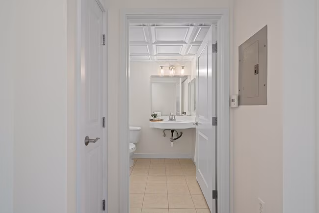 1080 Park Blvd San Diego, CA 92101 photo 4