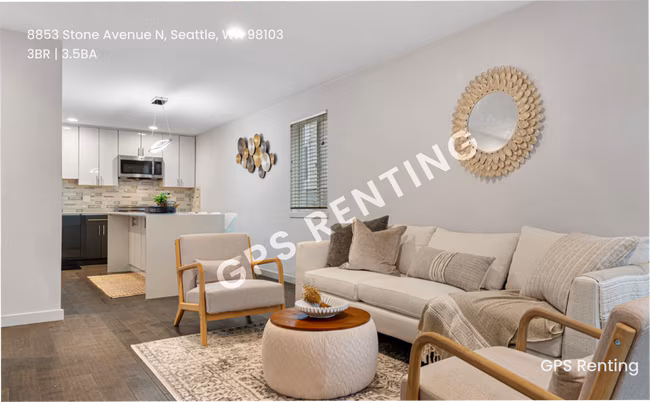 8853 Stone Ave N Seattle, WA 98103 photo 2