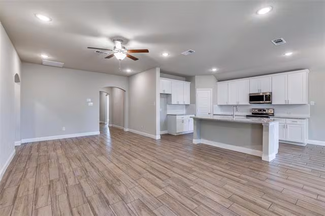 3305 Avenue J Fort Worth, TX 76105 photo 5