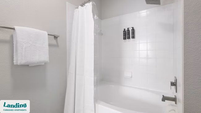 1215 W Slaughter Ln Austin, TX 78748 photo 2