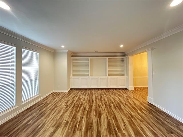 5832 Mossbrook Trail Dallas, TX 75252 photo 3