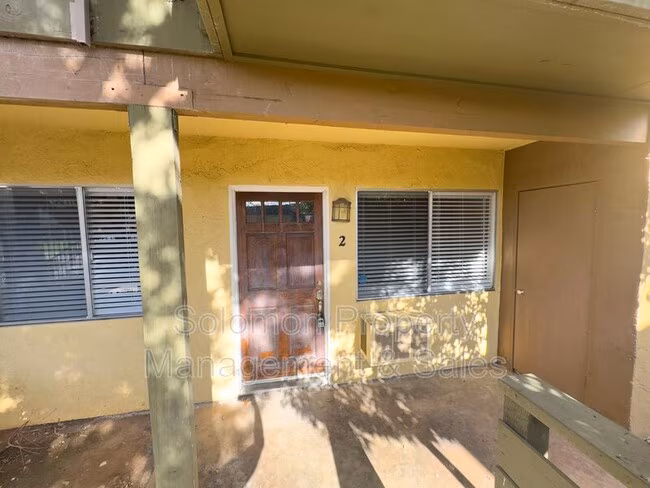 2094 E Grand Ave Escondido, CA 92027 photo 3