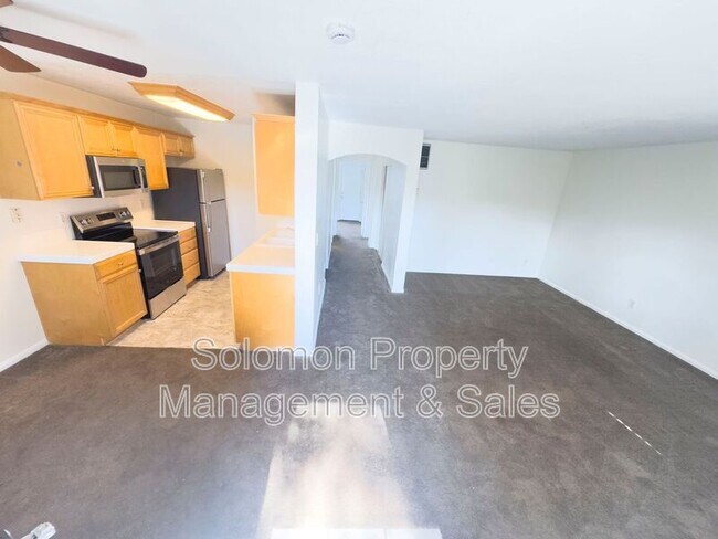 2094 E Grand Ave Escondido, CA 92027 photo 5