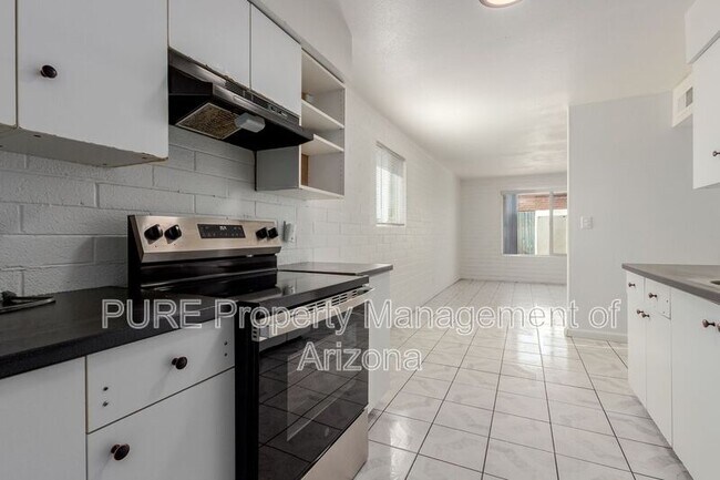 664 S Mesa Dr photo 5