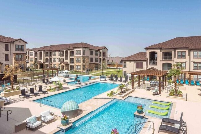 10001 N Fwy Fort Worth, TX 76177 photo 2