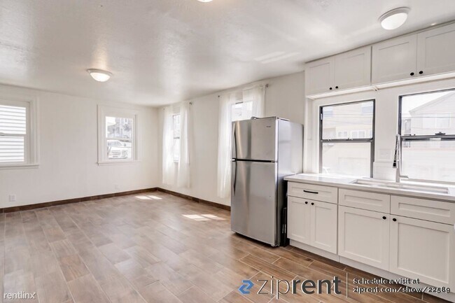 34 Williams Avenue, San Francisco, CA 94124 photo 5