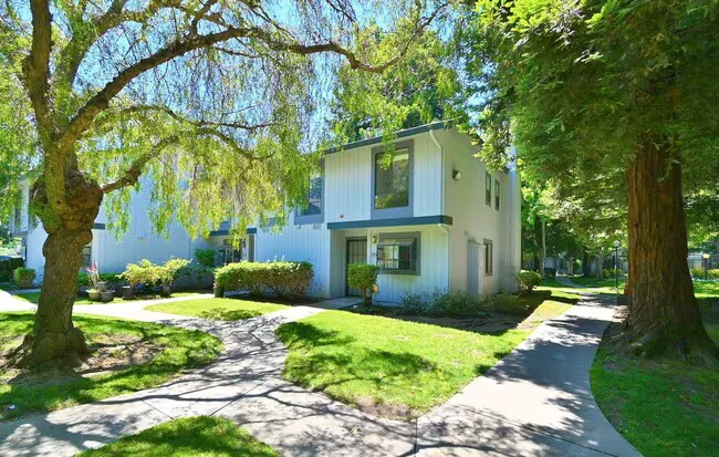 36895 Newark Blvd Newark, CA 94560 photo 3