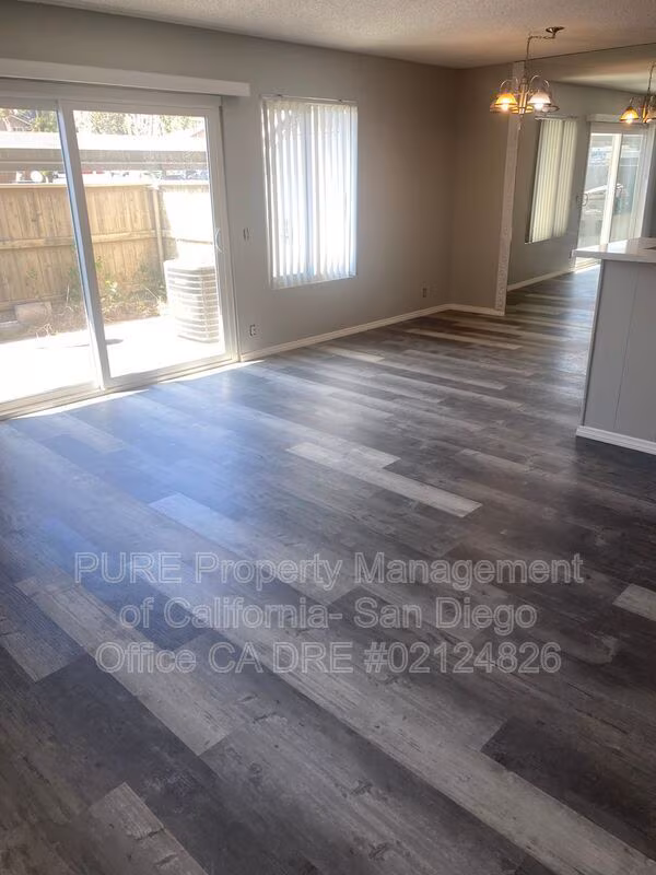 6864 Quebec Ct San Diego, CA 92139 photo 5