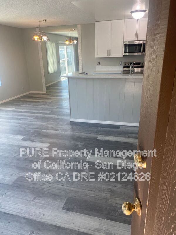 6864 Quebec Ct San Diego, CA 92139 photo 3