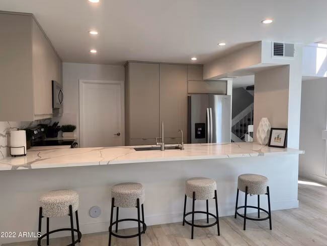 5651 North 79th Street, Scottsdale, AZ 85250 photo 2