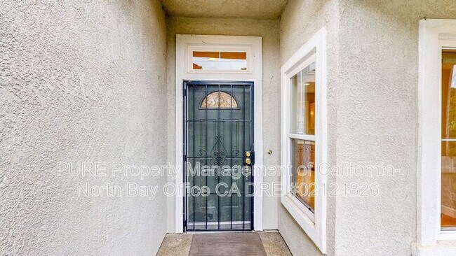 121 Porterfield Creek Dr Cloverdale, CA 95425 photo 4