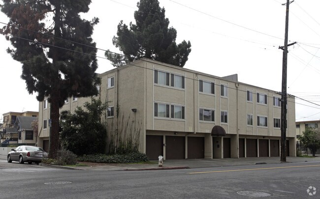 1640 5th Avenue, Oakland, CA 94606 photo 2