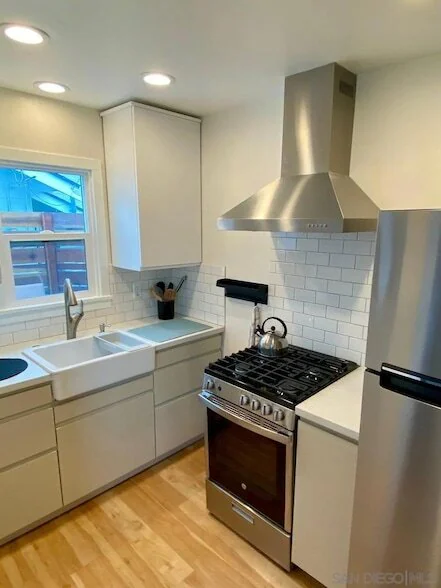 424 W University PL photo 2