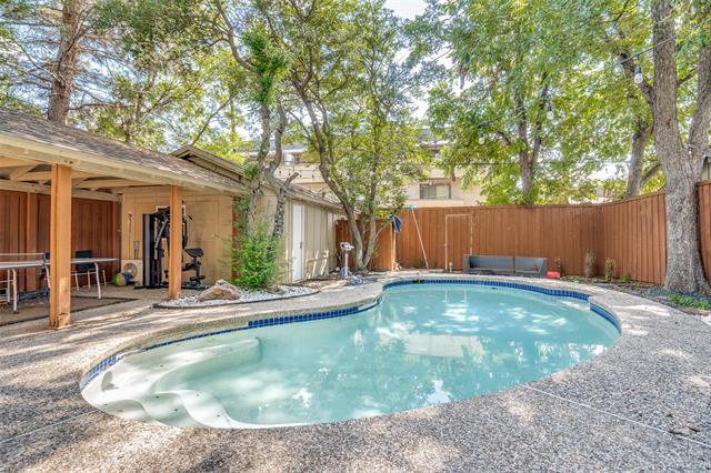 4307 Vandelia St Dallas, TX 75219 photo 4