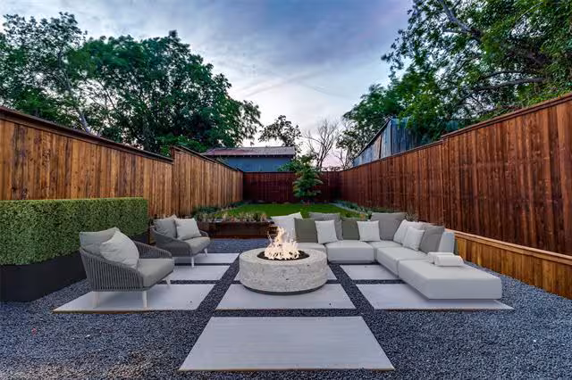 2315 Hawthorne Avenue, Dallas, TX 75219 photo 3