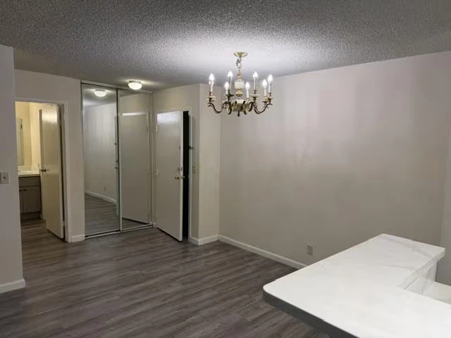 359 Half Moon Ln Daly City, CA 94015 photo 4