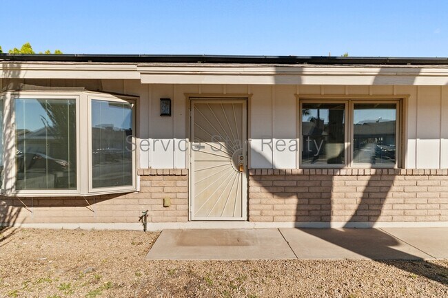 3002 W Villa Rita Dr photo 3