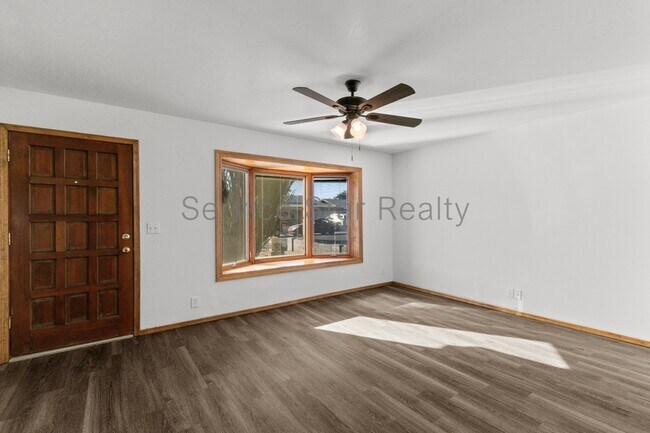 3002 W Villa Rita Dr photo 4