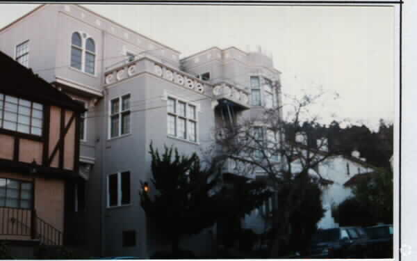 2575 Le Conte Avenue, Berkeley, CA 94709 photo 2