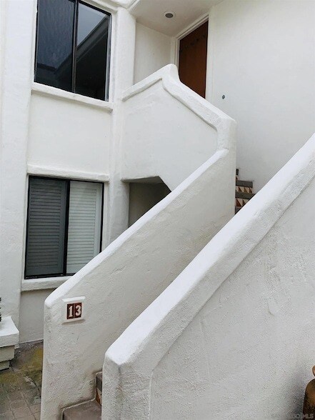 303 Coast S Blvd San Diego, CA 92037 photo 3