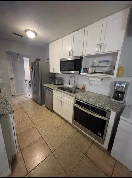 7824 Windward Passage Street, Houston, TX 77072 photo 5