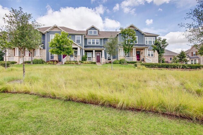 1033 Water St Carrollton, TX 75007 photo 4