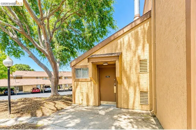 5313 Ridgeview Cir El Sobrante, CA 94803 photo 3