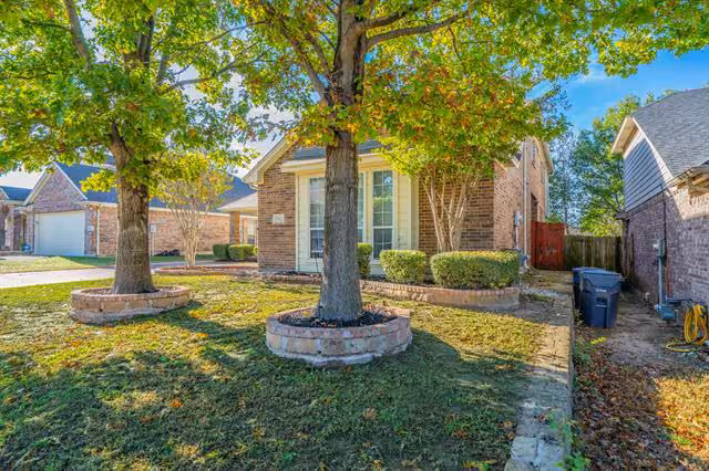 7042 Hedgebrook Drive, Dallas, TX 75249 photo 3