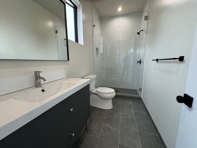 2168 Balboa Ave San Diego, CA 92109 photo 5