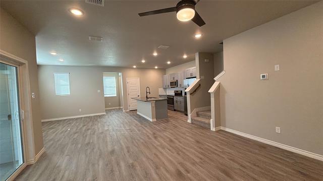 725 Vine St Argyle, TX 76226 photo 5