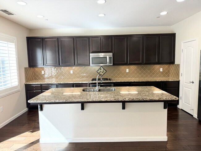 Perfect Shape Single Family Home in Dublin Hills photo 5