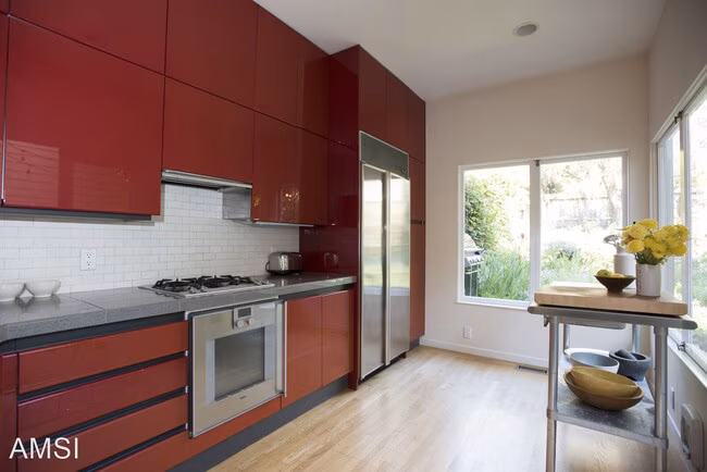 1133 Kansas Street, San Francisco, CA 94107 photo 2