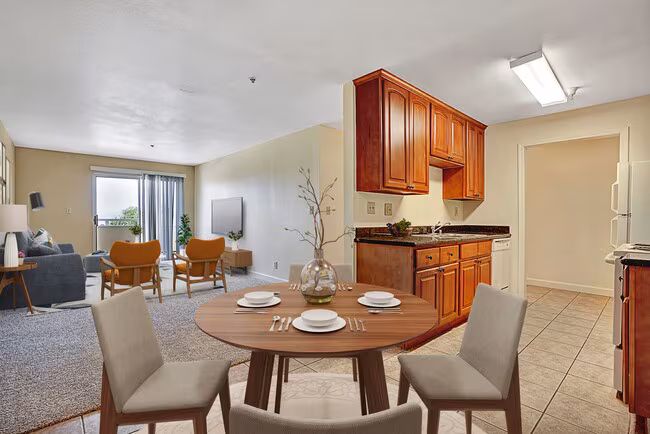 Sunhill Apartments photo 5