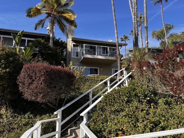 4587 Cove Dr Carlsbad, CA 92008 photo 2