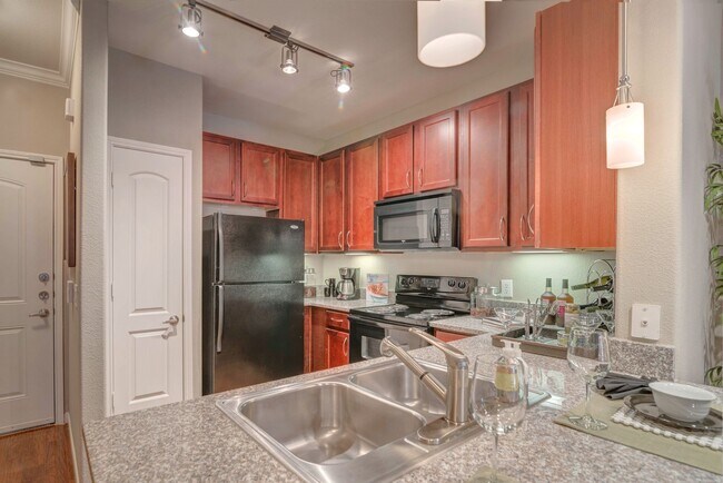 19400 Bellaire Boulevard, Richmond, TX 77407 photo 3