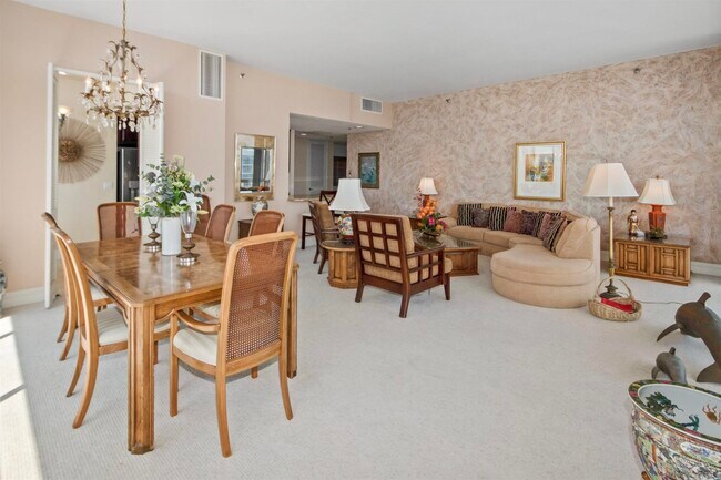 1750 Avenida Del Mundo Coronado, CA 92118 photo 5