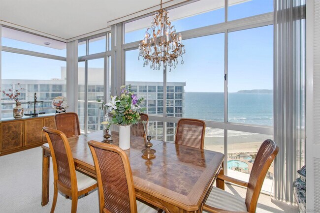 1750 Avenida Del Mundo Coronado, CA 92118 photo 4