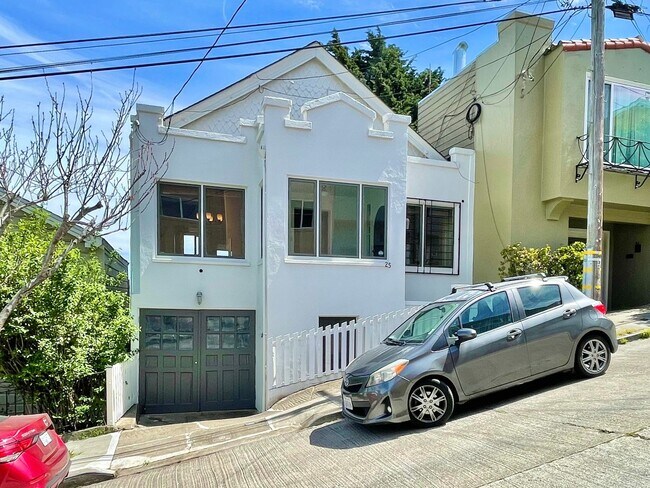 25 Bronte Street, San Francisco, CA 94110 photo 3