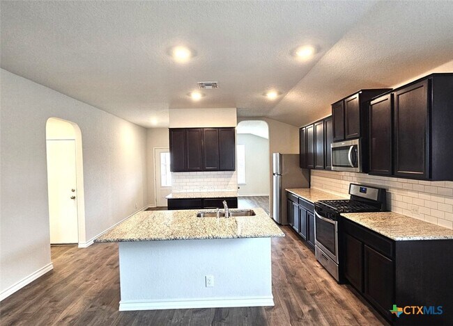 181 Harley Hay Cibolo, TX 78108 photo 4