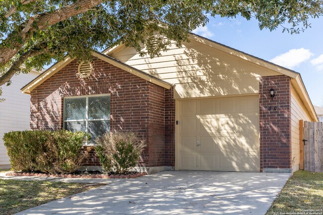 10607 Terrace Crest San Antonio, TX 78223 photo 2
