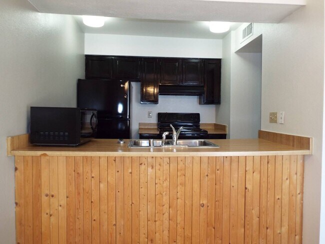 1688 W Village Way Tempe, AZ 85282 photo 4