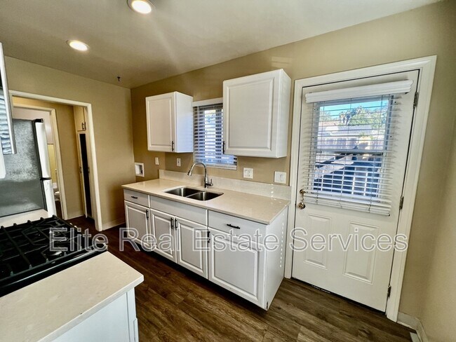 9124 Rosedale Drive, Spring Valley, CA 91977 photo 4