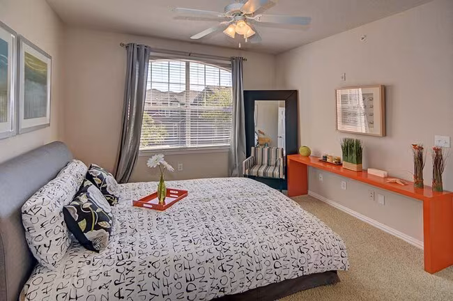 Lakepointe Residences photo 4