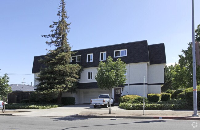 1300 Arguello Street, Redwood City, CA 94063 photo 3