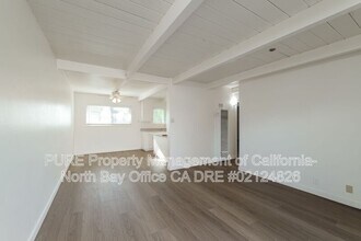 3695 Sonoma Ave Santa Rosa, CA 95405 photo 2
